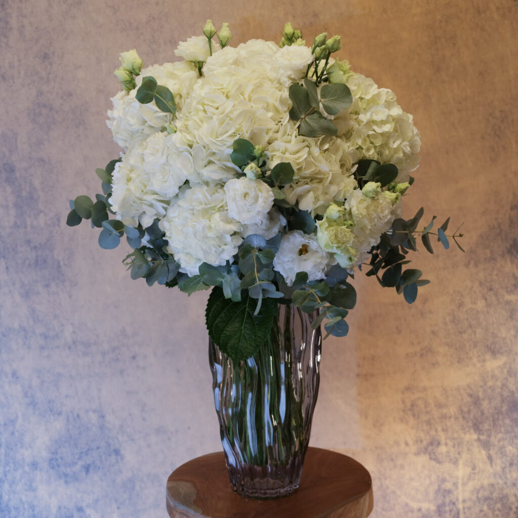 Bouquet Doux - Hortensias Blancs & Lysianthus | FLORAL Courchevel