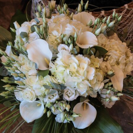 Bouquet Floral - Hortensias, Arums, Lysianthus & Roses | FLORAL Courchevel